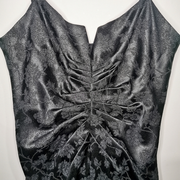 Elegant Le Chateau Spaghetti Strap Dress - Picture 6 of 6